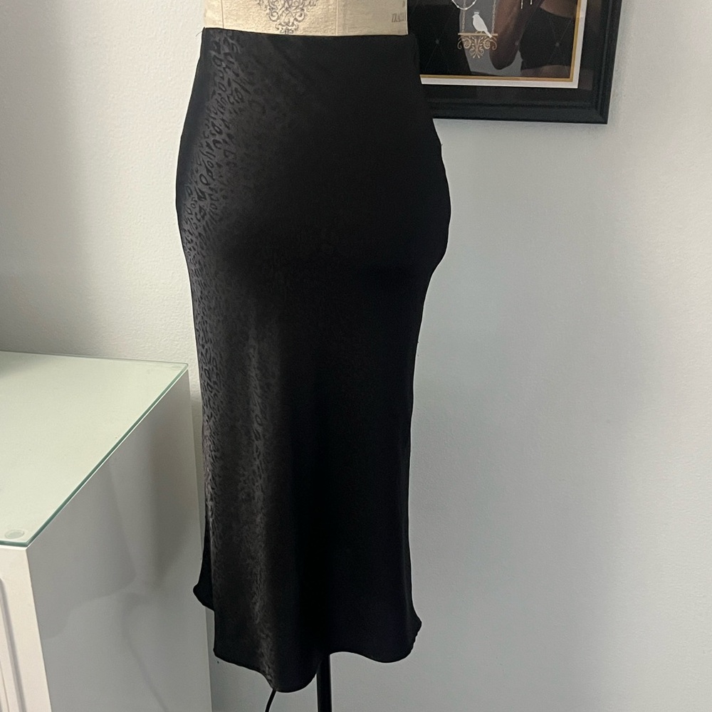 William B Black Leopard Midi Skirt